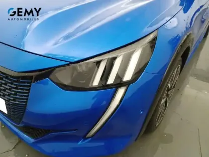 Photo 15 Peugeot 208  Electrique 50 kWh 136ch