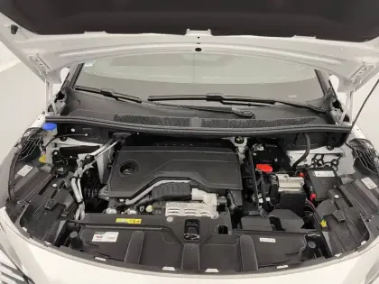 Photo 20 Peugeot 3008  Hybrid 136 e-DCS6