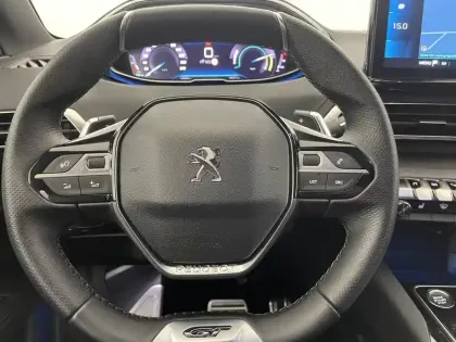 Photo 22 Peugeot 3008  Hybrid 136 e-DCS6