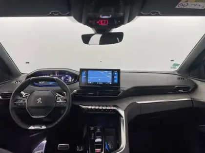 Photo 26 Peugeot 3008  Hybrid 136 e-DCS6