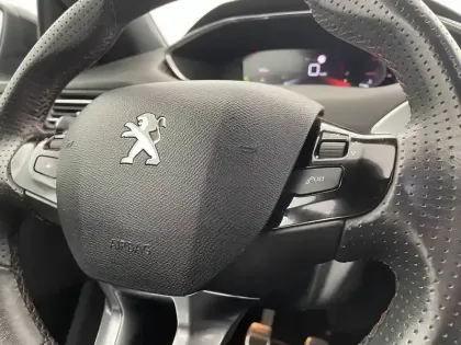 Photo 28 Peugeot 308  PureTech 263ch S&S BVM6