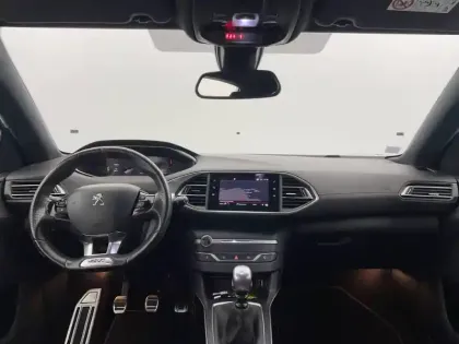 Photo 31 Peugeot 308  PureTech 263ch S&S BVM6