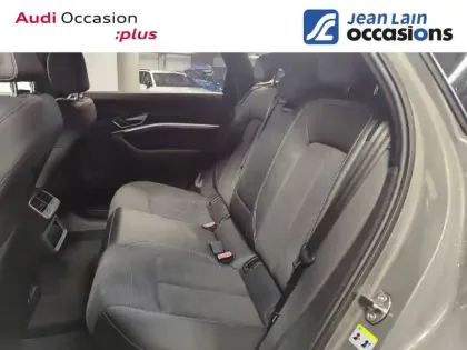 Photo 16 Audi Q8 E-Tron  55 408 ch 114 kWh Quattro