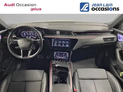 Photo 37 Audi E-tron Q8  55 408 ch 114 kWh Quattro