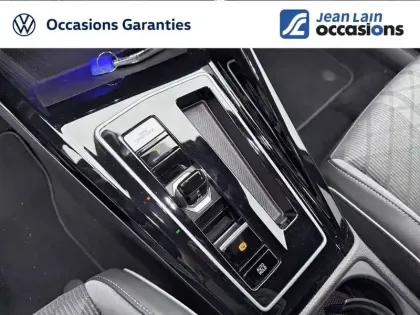 Photo 15 Volkswagen Golf  2.0 TSI 190 DSG7 4MO R-LINE