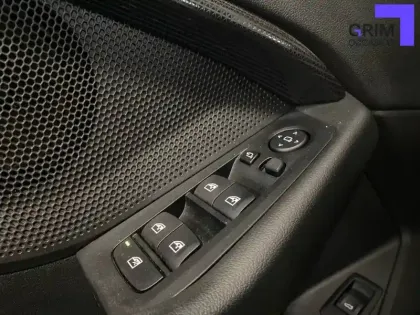 Photo 17 BMW Serie 1 116i 109 ch