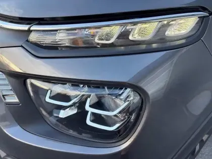 Photo 13 Citroën C3  BlueHDi 100 S&S BVM6 C-Series