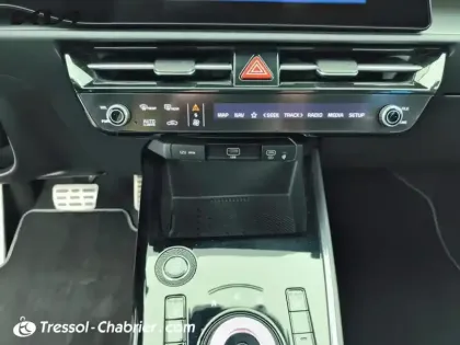 Photo 12 Kia Niro  1.6 GDi 141 ch HEV DCT6 Premium