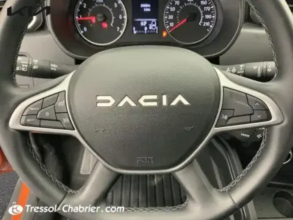 Photo 18 Dacia Duster  TCe 150 4x2 EDC Expression