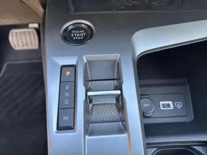 Photo 23 Peugeot 308  SW Hybrid 145 e-DCS6 Allure