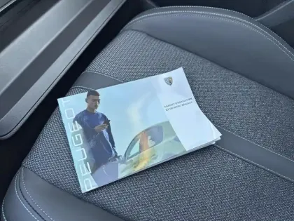 Photo 15 Peugeot 308  SW Hybrid 145 e-DCS6 Allure