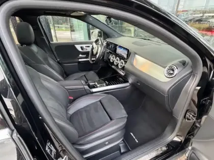 Photo 14 Mercedes GLA 200 AMG Line