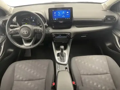 Photo 10 Toyota Yaris Hybride 116h Dynamic