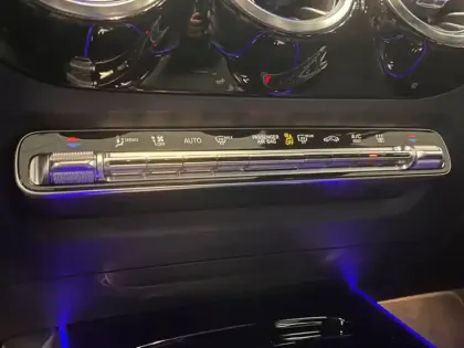 Photo 16 Mercedes GLA 250 e AMG Line