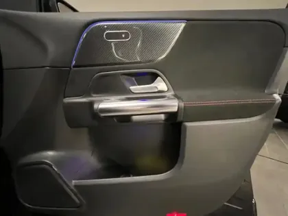 Photo 23 Mercedes GLA 250 e AMG Line