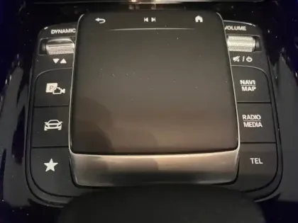 Photo 14 Mercedes GLA 250 e AMG Line