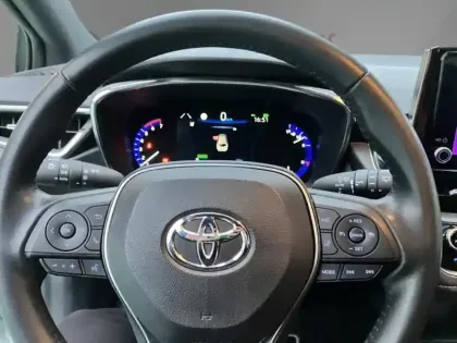 Photo 15 Toyota Corolla Hybride 122h Dynamic