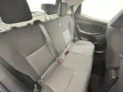 Photo 12 Toyota Yaris Hybride 116h Dynamic