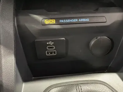 Photo 18 Ford Transit Courier Fourgonnette 1.5 EcoBlue 100ch Trend