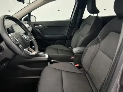 Photo 13 Renault Captur E-Tech 145 - 21 Business