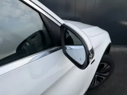 Photo 8 Mercedes Classe GLC SUV 300de 4MATIC Avantgarde Line