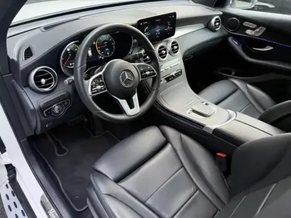 Photo 19 Mercedes Classe GLC SUV 300de 4MATIC Avantgarde Line