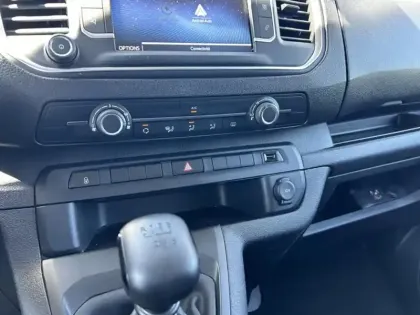 Photo 11 Toyota Proace Combi Long 2.0 140 D-4D Dynamic