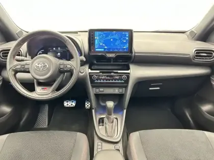 Photo 10 Toyota Yaris Hybride 1.5 HYBRID 116H GR SPORT / SMART CONNECT