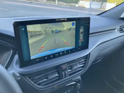 Photo 14 Ford Kuga 2.5 Duratec 180ch Hybrid FlexiFuel ST-Line Powershift