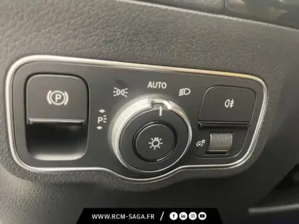 Photo 12 Mercedes GLA 200 d Progressive Line