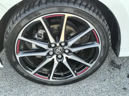 Photo 13 Toyota Yaris Hybride 116h GR SPORT