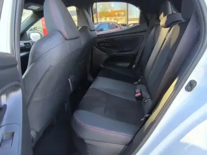 Photo 16 Toyota Yaris Hybride 116h GR SPORT