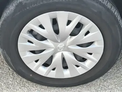 Photo 8 Toyota Yaris Hybride 116h Dynamic 1.5 116 ch