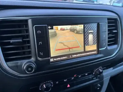 Photo 17 Toyota Proace 2.0 D MED Cab Approf 180 D-4D AUTO BUSIN