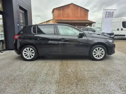 Photo 20 Peugeot 308 II PureTech 110 S&S STYLE