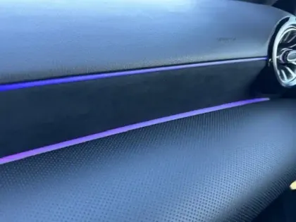 Photo 10 Mercedes Classe A 200 AMG Line