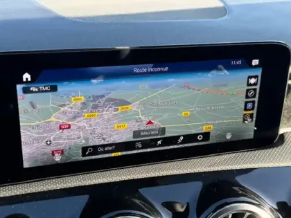 Photo 8 Mercedes Classe A 200 AMG Line