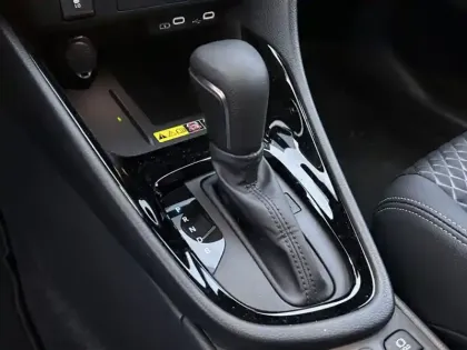 Photo 20 Toyota Yaris Gén. IV Ph1 NG Collection 5