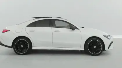 Photo 5 Mercedes CLA 250 e 218ch AMG Line 8G-DCT Suréquipée + Toit ouvrant