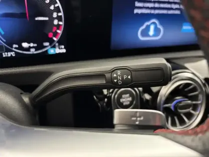 Photo 19 Mercedes CLA 250 e 218ch AMG Line 8G-DCT Suréquipée + Toit ouvrant