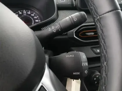 Photo 27 Dacia Sandero TCe 90 - 22 Stepway Confort