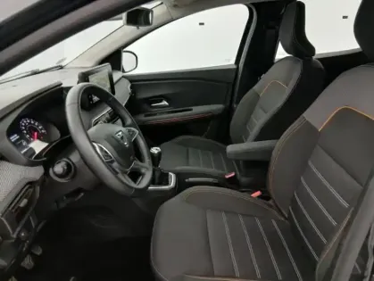 Photo 13 Dacia Sandero TCe 90 - 22 Stepway Confort