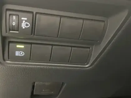 Photo 14 Toyota Yaris Hybride 1.5 HYBRID 116H DESIGN