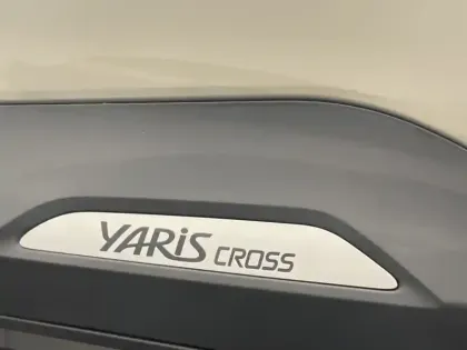 Photo 19 Toyota Yaris Hybride 1.5 HYBRID 116H DESIGN