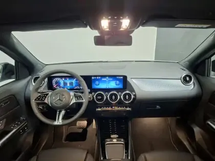 Photo 9 Mercedes GLA 250 e Hybrid EQ Progressive Line