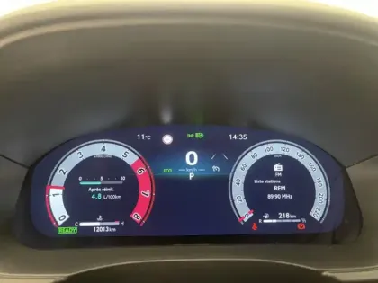 Photo 26 Toyota Yaris Hybride 130h GR SPORT Pack Techno +