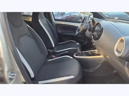 Photo 6 Toyota Aygo 1.0 VVT-i 72 Design