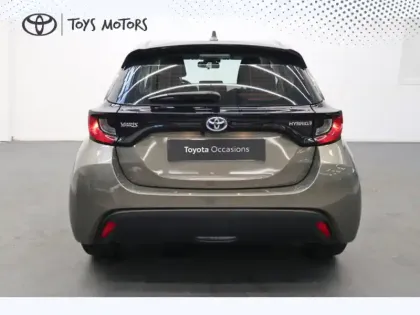 Photo 8 Toyota Yaris Hybride 116h Dynamic 1.5 116 ch