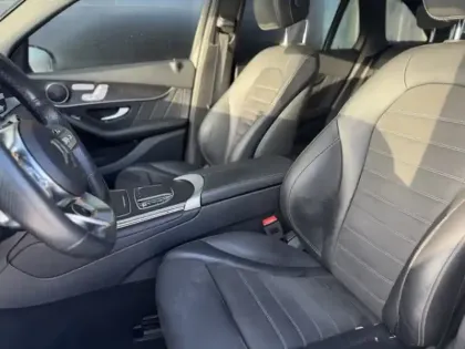 Photo 17 Mercedes Classe GLC SUV 300 de 194+122ch AMG Line 4Matic 9G-Tronic