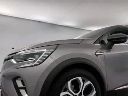 Photo 17 Renault Captur E-Tech full hybrid 145 Techno